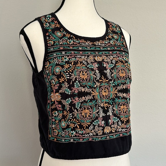 *ANTHROPOLOGIE* Vanessa Virginia Embroidered Top XS - Picture 3 of 12